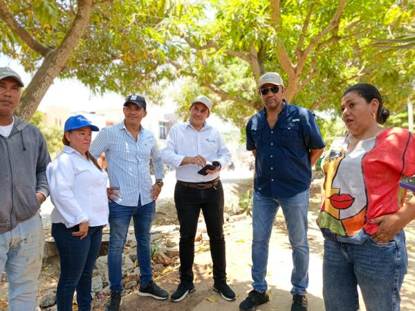Aqualia visitó barrios de Lorica junto a líderes y usuarios para escuchar sus necesidades.