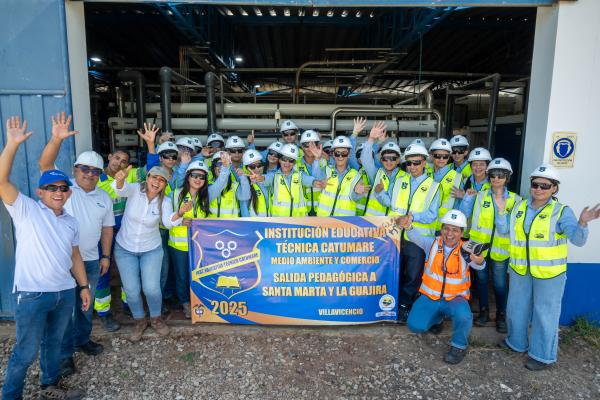 Estudiantes de Villavicencio visitan PTAP ósmosis Riohacha