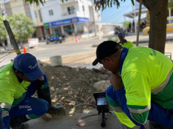 Tecnología especializada permite inspeccionar redes de acueducto en Villa Olímpica