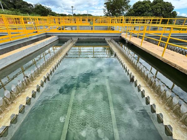 Después de medio siglo, llega el agua cada día a sectores de Villa del Rosario