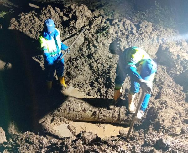 Aqualia en el Atlántico atiende ruptura en la línea principal de abastecimiento de Luruaco y zonas aledañas
