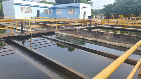 Aqualia activa plan de contingencia y normaliza servicio tras falla externa en el suministro eléctrico en Flandes