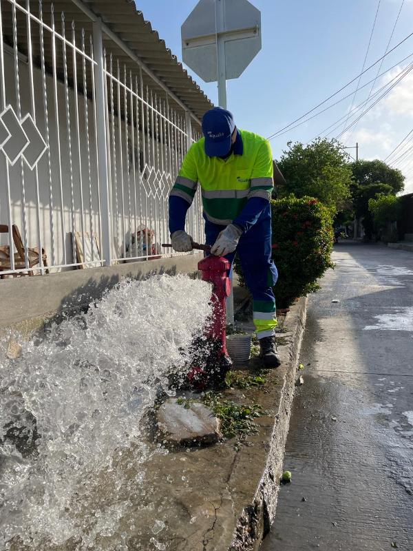 Aqualia realiza pruebas técnicas para optimizar el servicio de acueducto en sectores de Villa Olímpica
