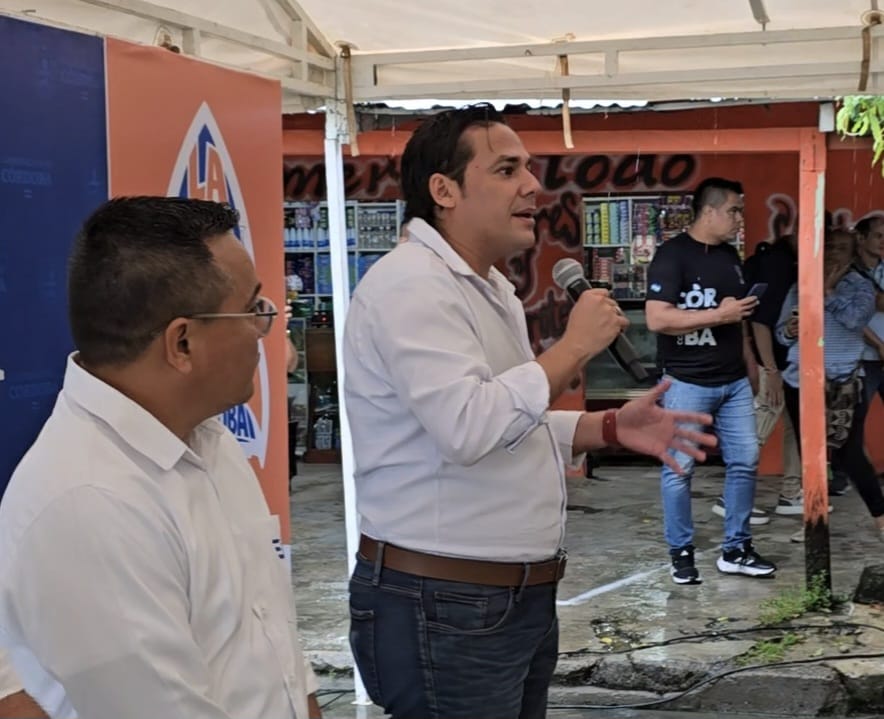 Miguel Hernández Cogollo, gerente de Aqualia Córdoba, anunció la inversión para el municipio de San Carlos.