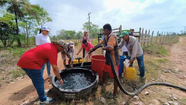 Aqualia entrega 14 millones de litros de agua potable a comunidades afectadas por la sequía en Córdoba