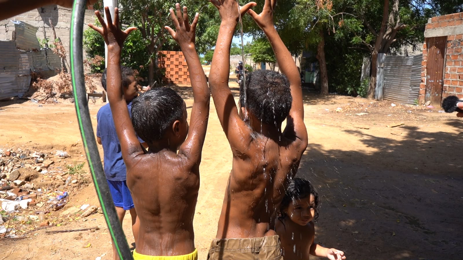 Agua potable por primera vez en Los Trupillos, Riohacha