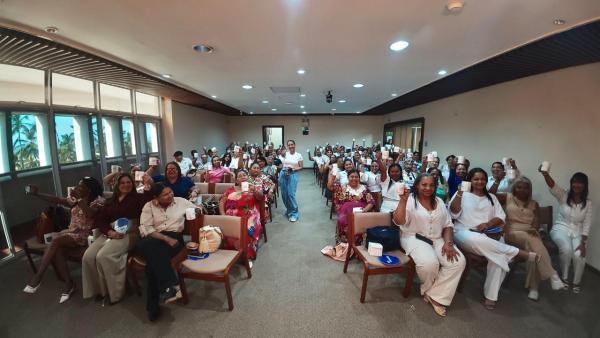 Evento Entre mujeres y una taza de café en Riohacha